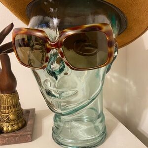 Vintage Tortoiseshell Oversized Sunglasses